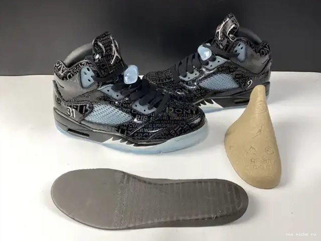 Rep Onekick 5 Doernbecher Jordan Retro AIR 633068-010 0404